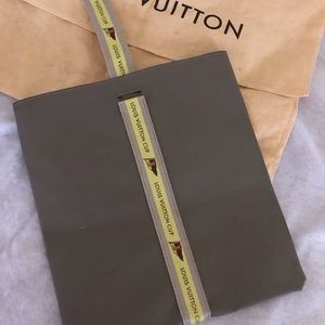 Louis Vuitton Gray Pouch